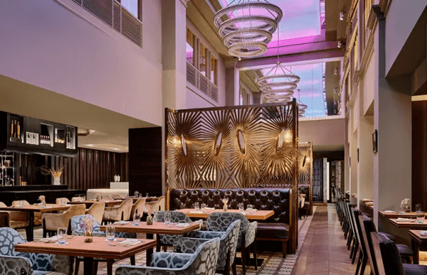 25 Best Restaurants in Singapore for Festive Celebrations 2025 – Luxury, Rooftop & Family Dining