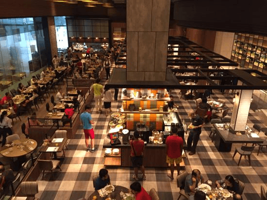 25 Best Restaurants in Singapore for Festive Celebrations 2025 – Luxury, Rooftop & Family Dining