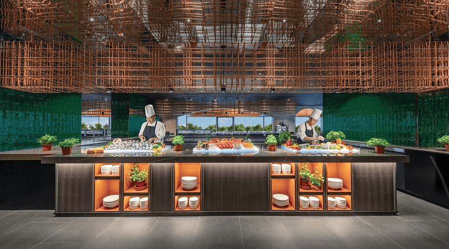 25 Best Restaurants in Singapore for Festive Celebrations 2025 – Luxury, Rooftop & Family Dining