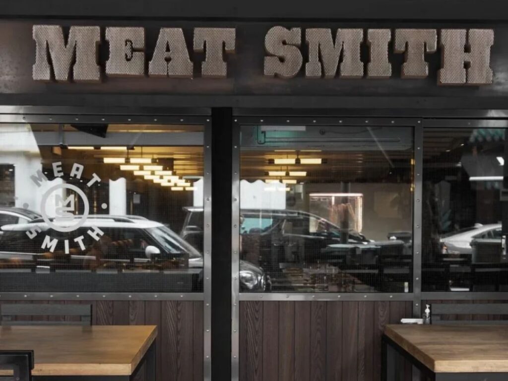 Beef Cheeseburger takeaway deal at Meatsmith Telok Ayer – cheap lunch in Singapore CBD