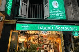 Best Bugis Halal Food: Top 20 Restaurants and Cafes You Must Try