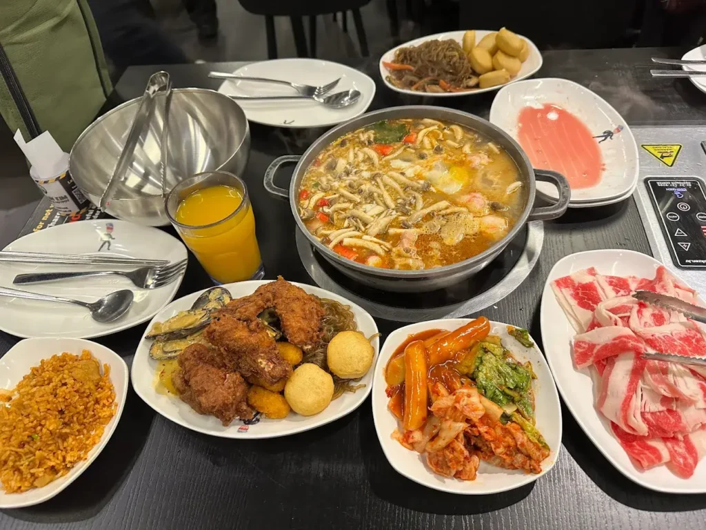 20 Best Buffets in Singapore (2026): Seafood, Hotel & 1-for-1 Deals 44 Captain Kim Korean BBQ & Hotpot Buffet Best Buffets in Singapore