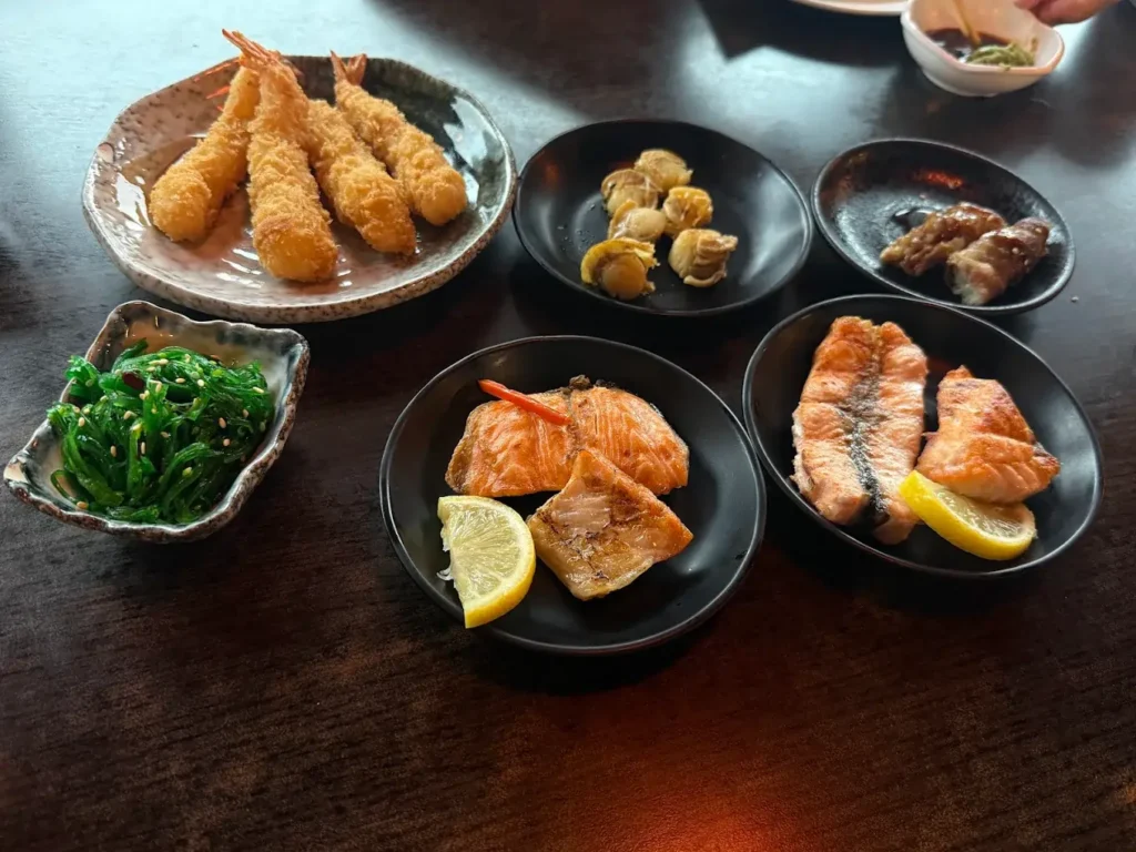 20 Best Buffets in Singapore (2026): Seafood, Hotel & 1-for-1 Deals 48 Swensens Unlimited Buffet Best Buffets in Singapore