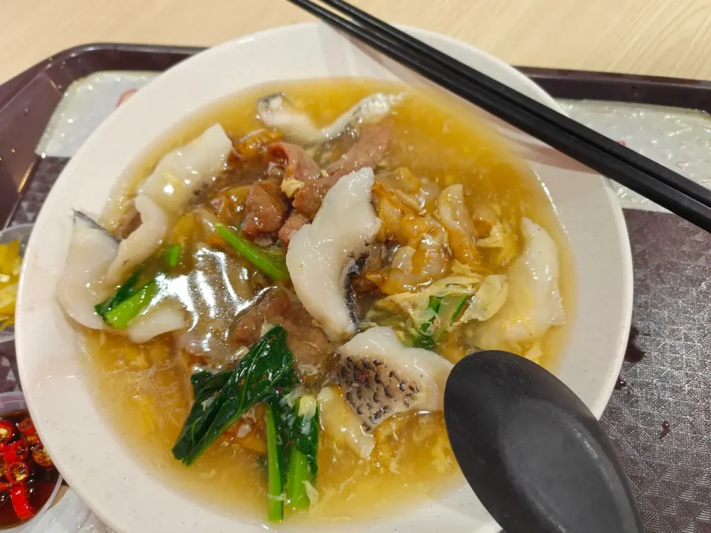 Jurong East Food: 20 Spots Worth The Queue 37 Smooth fish hor fun featuring thick fish slices in a silken, light egg gravy, an old-school comforting plate of Jurong East food.