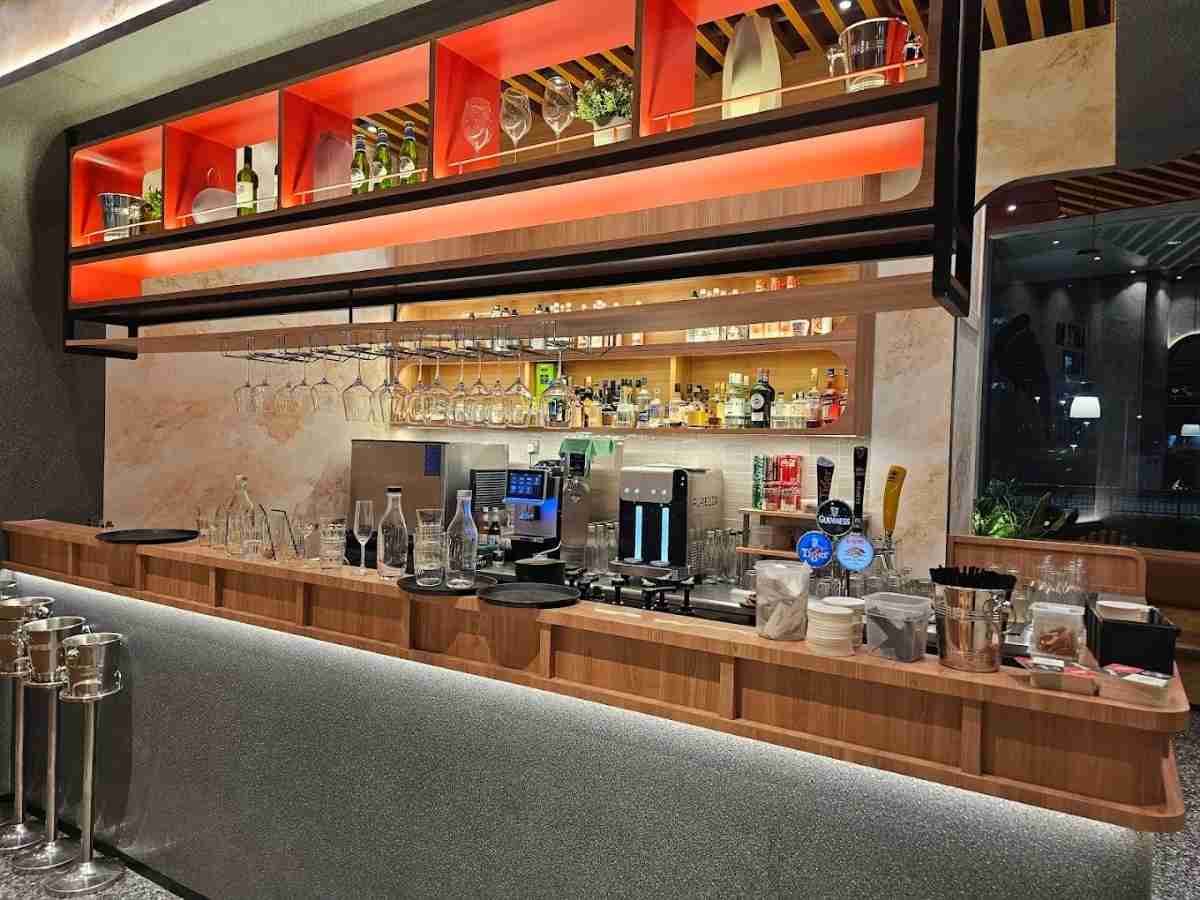 Extra Virgin Pizza Neapolitan style pizza with burrata and thin crust Holland Village Restaurants