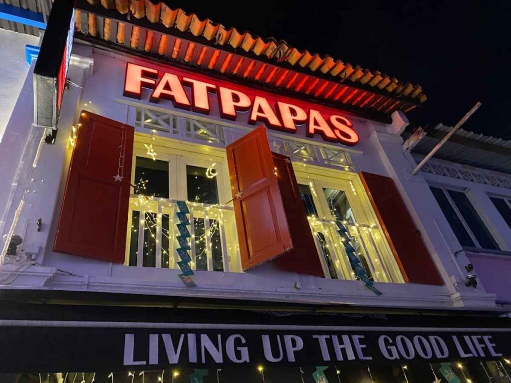 Holland Village Food Guide 2026: 20+ Best Restaurants & Cafes 21 FatPapas – Halal burger and comfort food restaurant near Holland Village – Holland Village Food Guide 2026