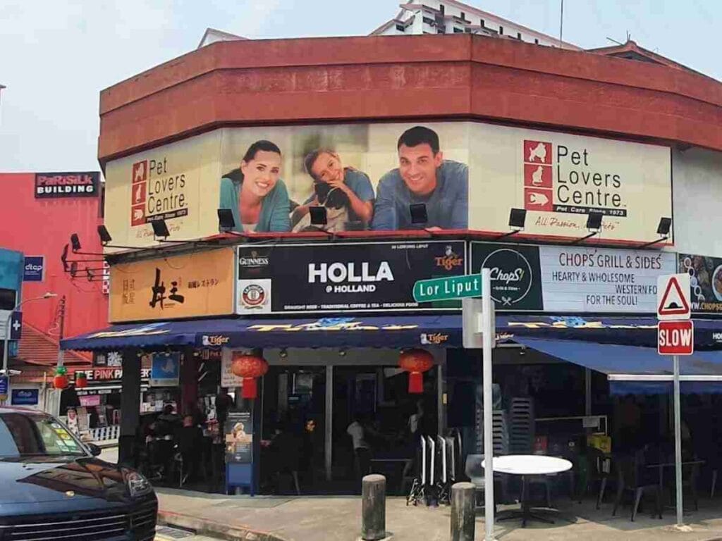Jia Li Seafood Soup clear broth seafood bowl with fresh ingredients Holland Village Restaurants