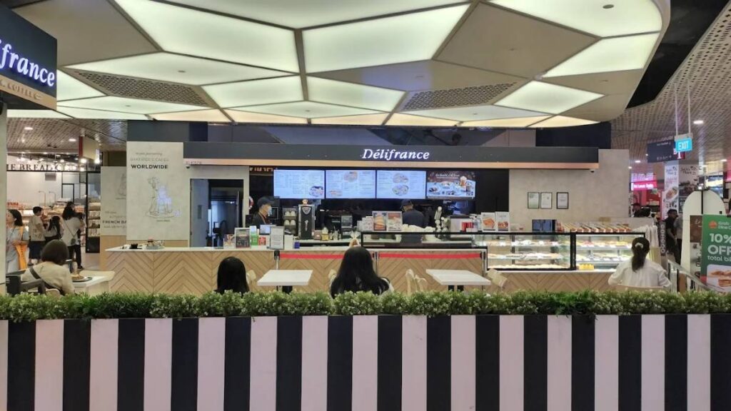 Délifrance halal cafe sandwiches and pastries in JEM Jurong East – Jurong East Halal Food Guide
