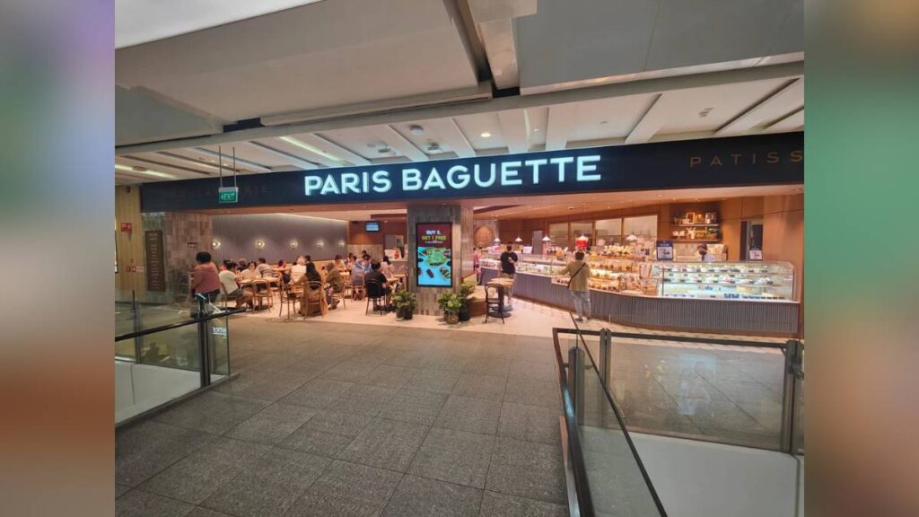 Paris Baguette halal bakery cafe in JEM Jurong East – Jurong East Halal Food Guide
