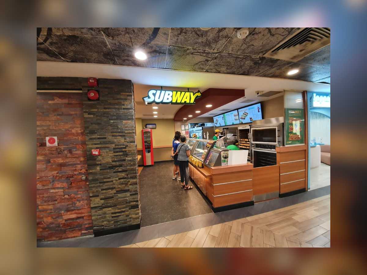 Northpoint City Food Guide (2026): 35+ Best Places to Eat in Yishun 30 Subway Northpoint City North Wing B2-03 – sandwich shop with veggie patty and fresh salads – Northpoint City Food Guide