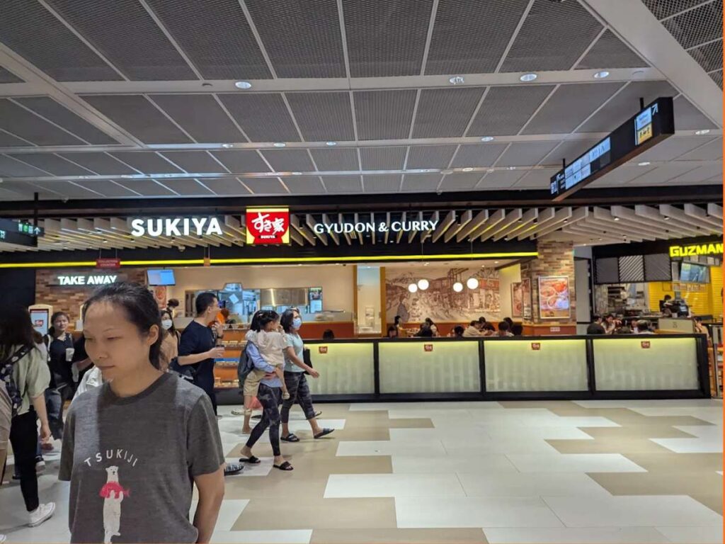 30+ Best Funan Food Places (2026): Halal, Cheap & Hidden Gems 7 Sukiya Japanese gyudon beef bowl restaurant interior – Best Funan Food Places