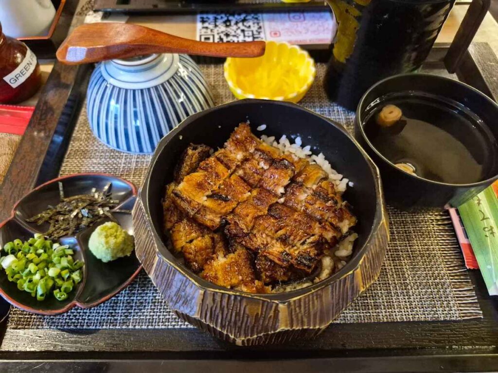 Unagi Tei grilled eel rice bowl with glossy sauce – Tanjong Pagar Food Guide