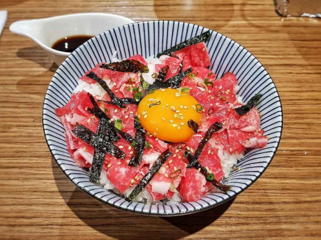 Wagyu Express by Aburiya premium wagyu beef bowl close-up – Tanjong Pagar Food Guide