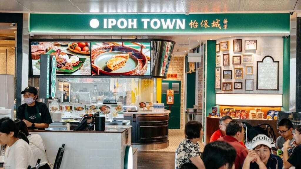 Traditional Ipoh white coffee and local toast at Ipoh Town Kopitiam Jewel