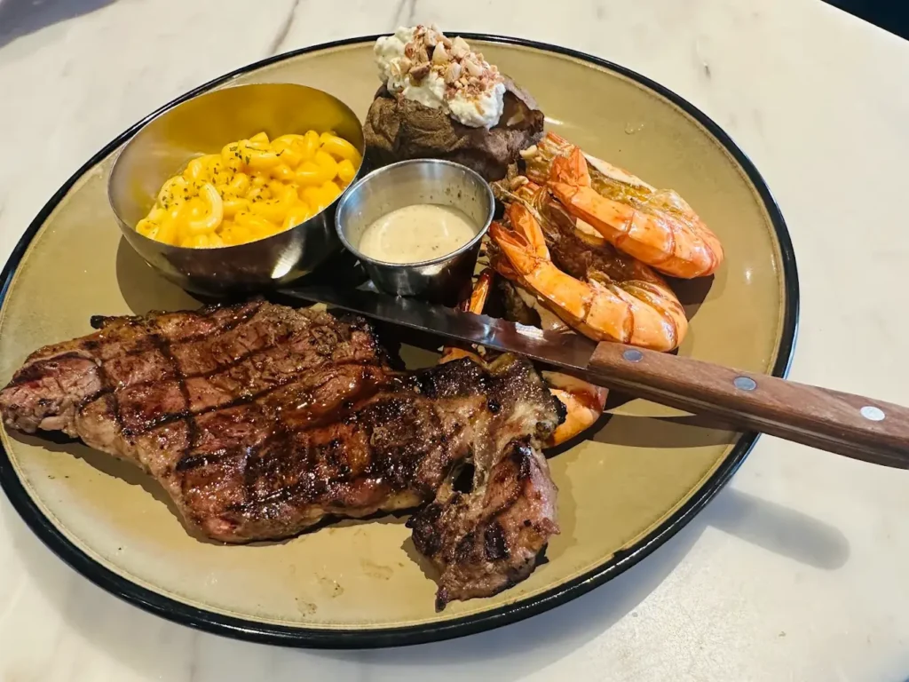 Bugis Junction Food Guide 2026: 15 Best Places to Eat 11 JOSH'S GRILL Bugis Junction Food Guide